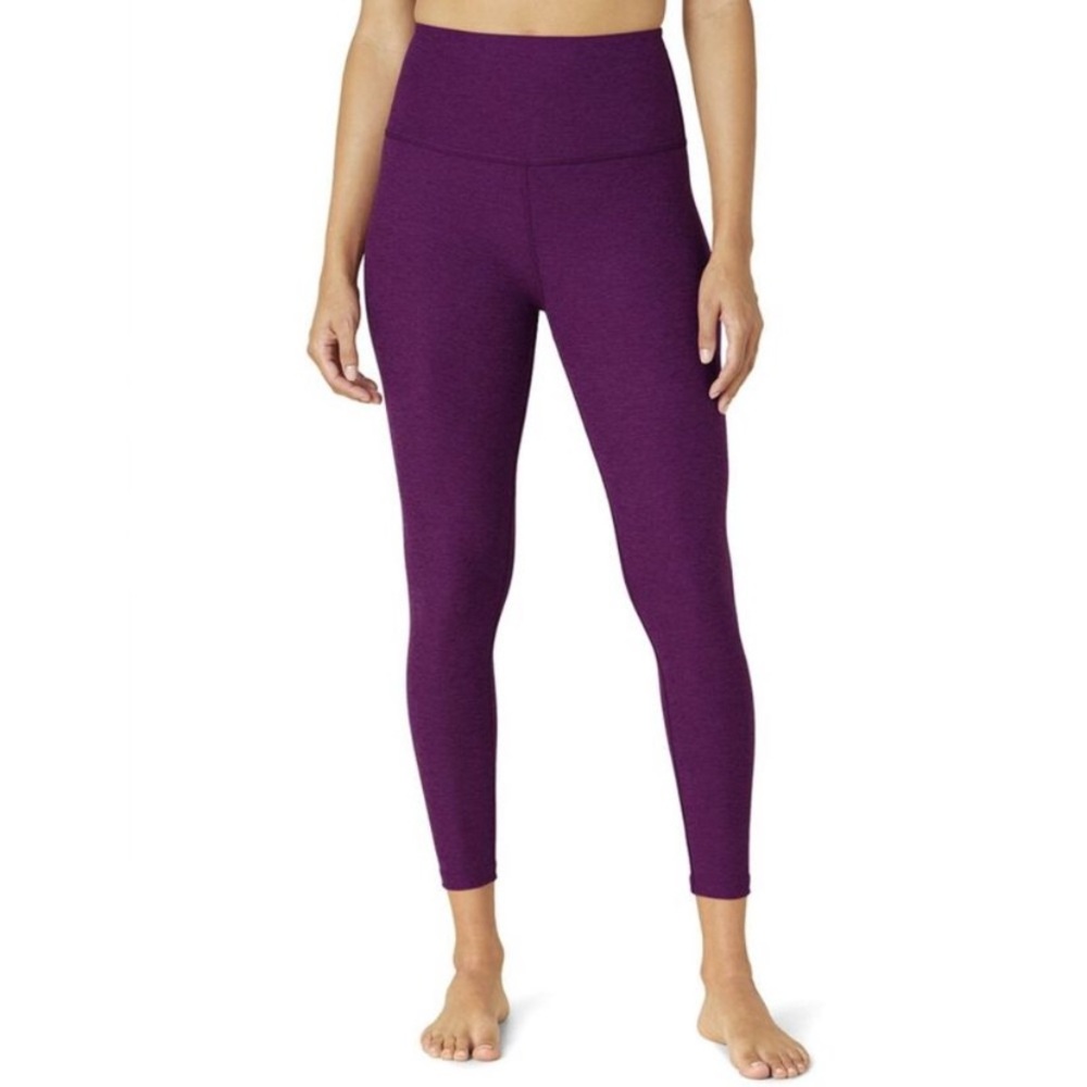 Beyond Yoga Caught in the Midi Leggings - purple heather